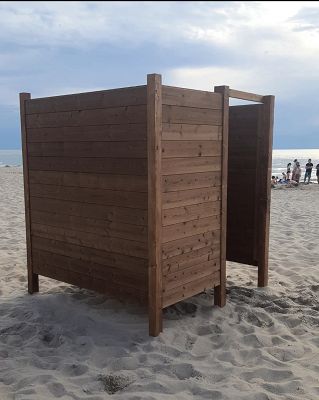 Przebieralnia drewniana, przebieralnia na kąpielisko, przebieralnia na plaże
